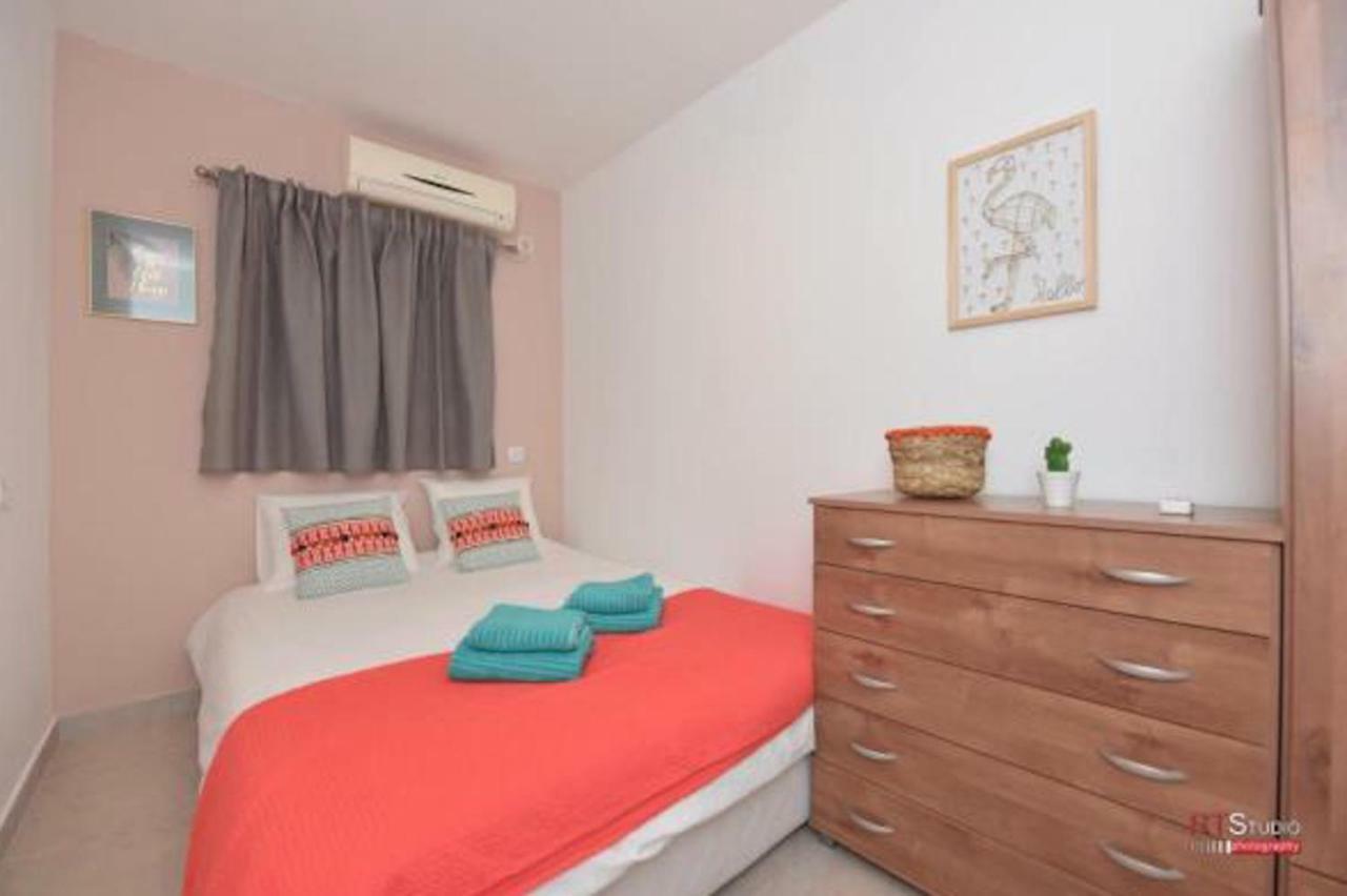 Villa With Heated Pool And Jacuzzi Sea View 300M Front Of The Beach Eilat Dış mekan fotoğraf