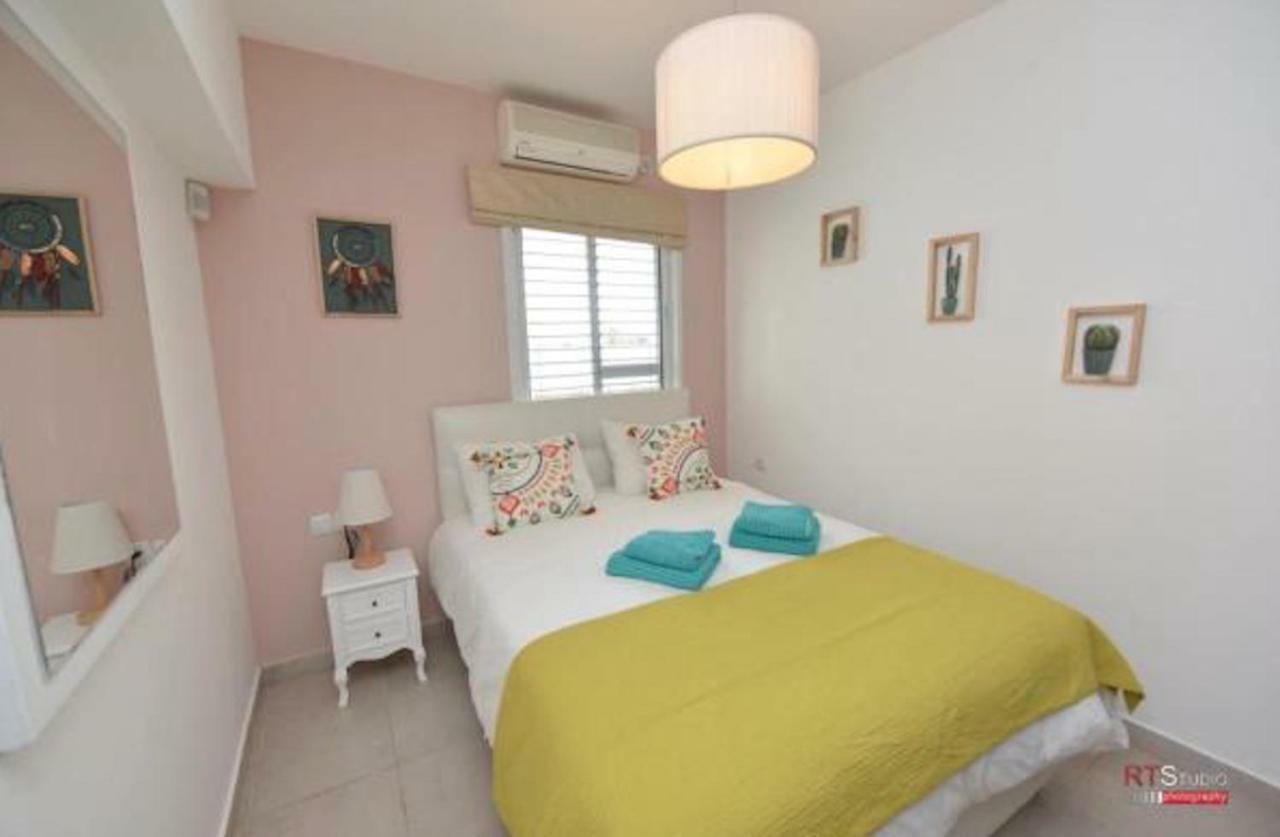 Villa With Heated Pool And Jacuzzi Sea View 300M Front Of The Beach Eilat Dış mekan fotoğraf